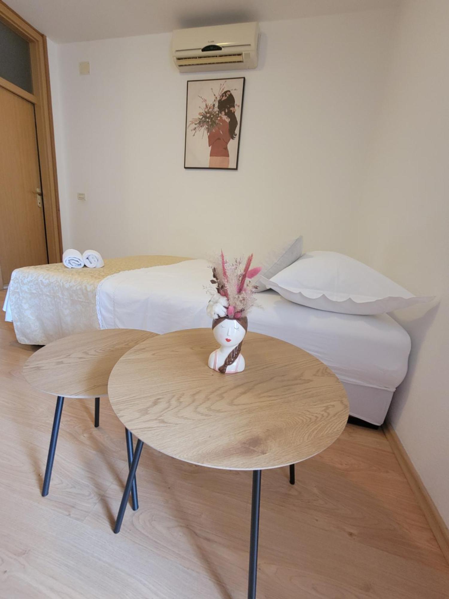 شقة Apartman Vulic Tučepi المظهر الخارجي الصورة