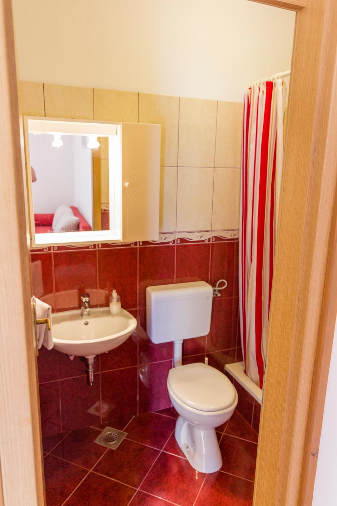 شقة Apartman Vulic Tučepi المظهر الخارجي الصورة
