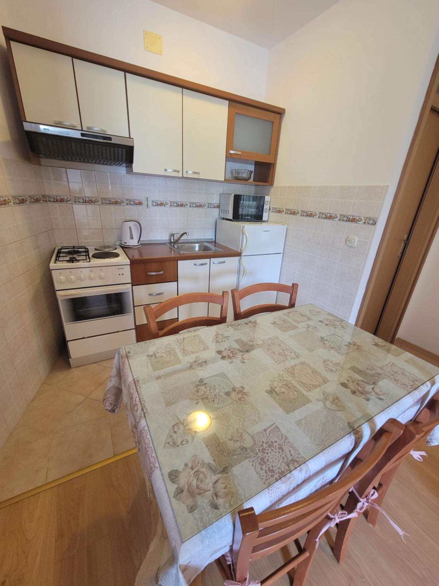 شقة Apartman Vulic Tučepi المظهر الخارجي الصورة